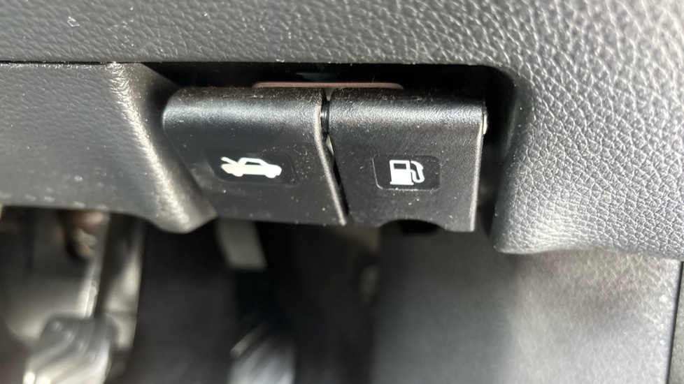 Used Nissan Qashqai 2018 for sale - 77075632: Photo 89