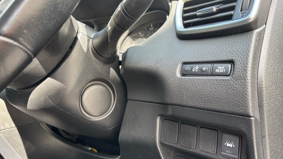 Used Nissan Qashqai 2018 for sale - 77075632: Photo 93