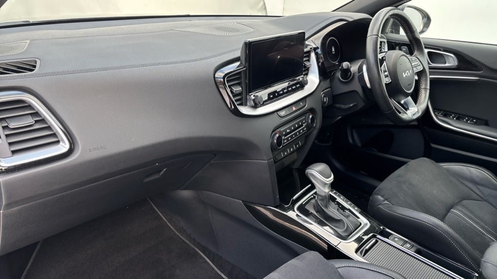 Used Kia XCeed 2024 for sale - 76589845: Photo 10