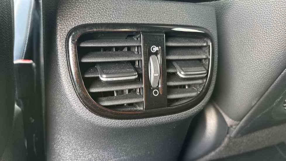 Used Kia XCeed 2024 for sale - 76589845: Photo 35