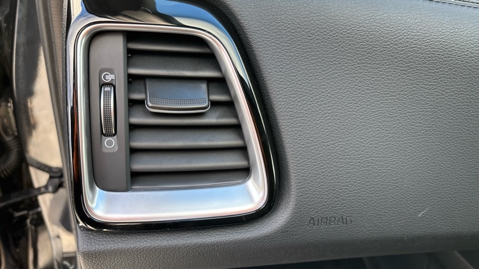 Used Kia XCeed 2024 for sale - 76589845: Photo 50