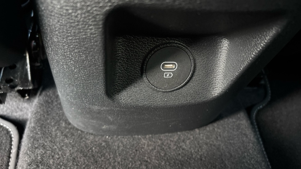 Used Kia XCeed 2024 for sale - 76589845: Photo 65