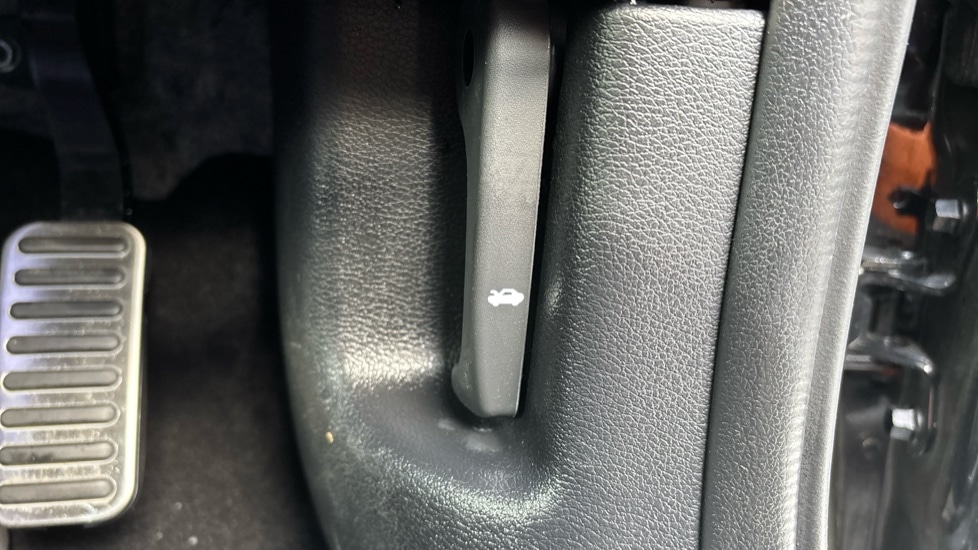 Used Kia XCeed 2024 for sale - 76589845: Photo 75