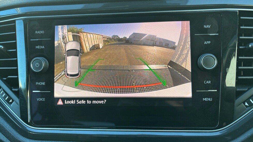 Used Volkswagen T-Roc 2019 for sale - 75886730: Photo 28