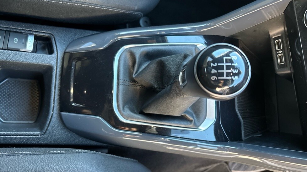 Used Volkswagen T-Roc 2019 for sale - 75886730: Photo 30