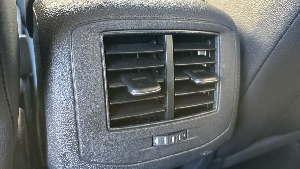 Used Volkswagen T-Roc 2019 for sale - 75886730: Photo 35