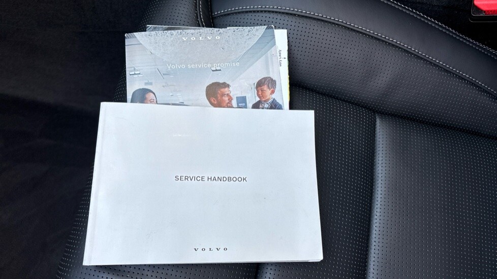 Used Volvo XC60 2022 for sale - 76834738: Photo 22