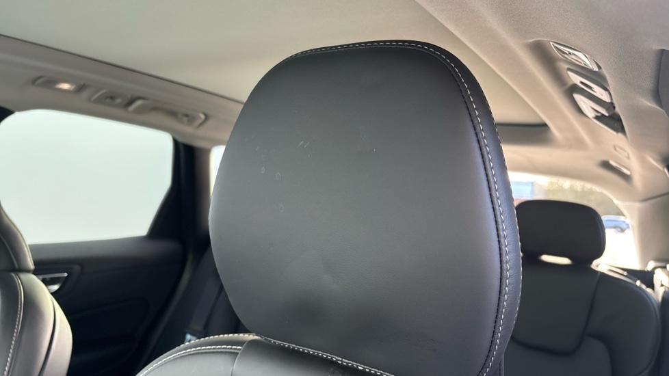 Used Volvo XC60 2022 for sale - 76834738: Photo 33