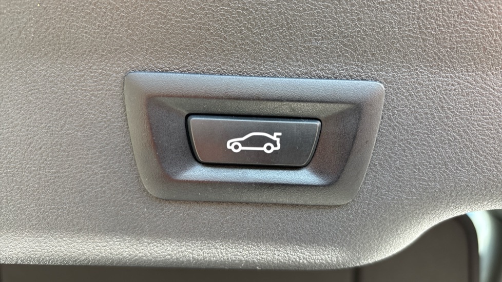 Used BMW 6 Series 2017 for sale - 76112386: Photo 65
