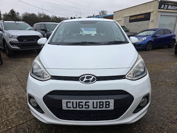 Used Hyundai i10 2015 for sale - 77639388: Photo
