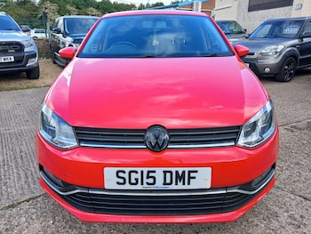 Used Volkswagen Polo 2015 for sale - 78559257: Photo