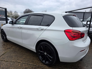 Used BMW 1 Series 2018 for sale - 77639373: Photo