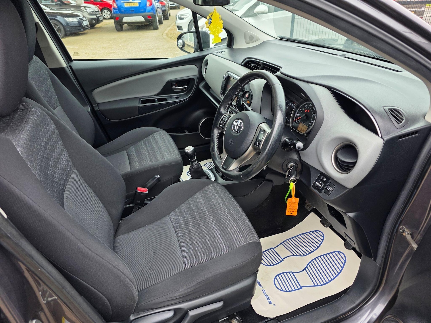 Used Toyota Yaris 2016 for sale - 78094744: Photo 14