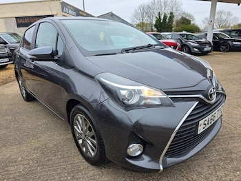 Used Toyota Yaris 2016 for sale - 78094744: Photo