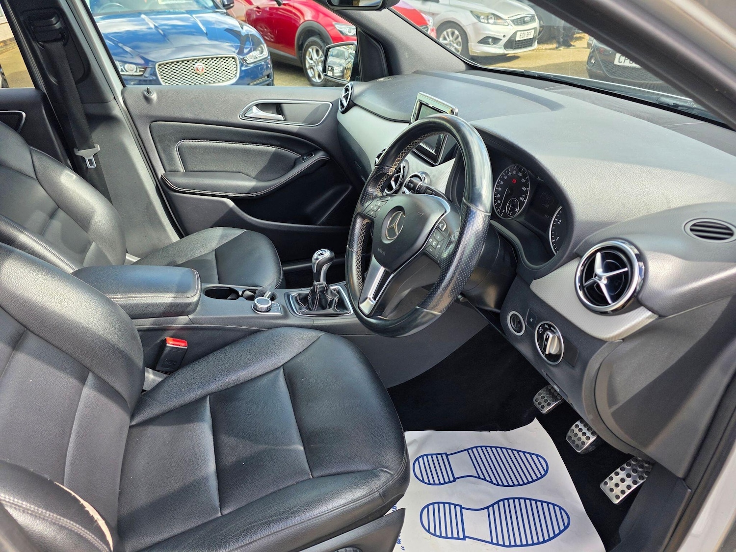 Used Mercedes-Benz B Class 2014 for sale - 77889337: Photo 11