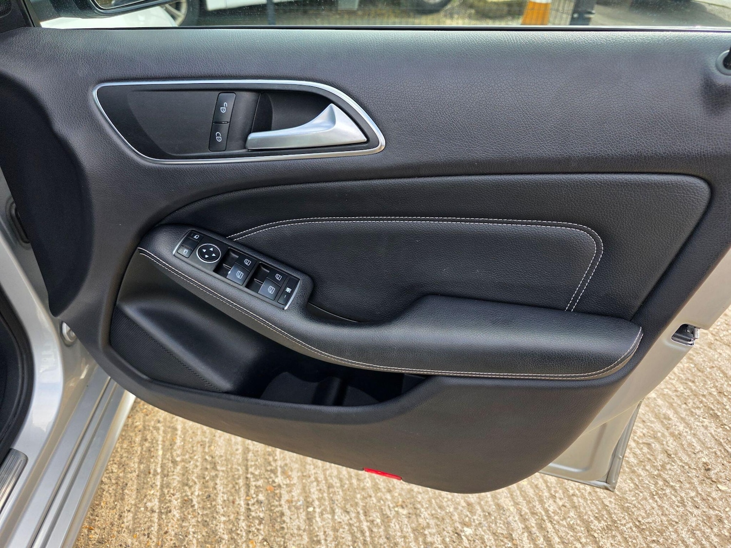 Used Mercedes-Benz B Class 2014 for sale - 77889337: Photo 17