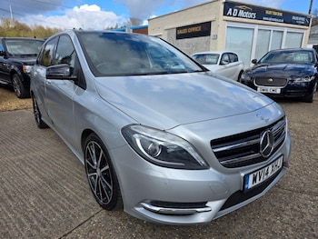 Used Mercedes-Benz B Class 2014 for sale - 77889337: Photo