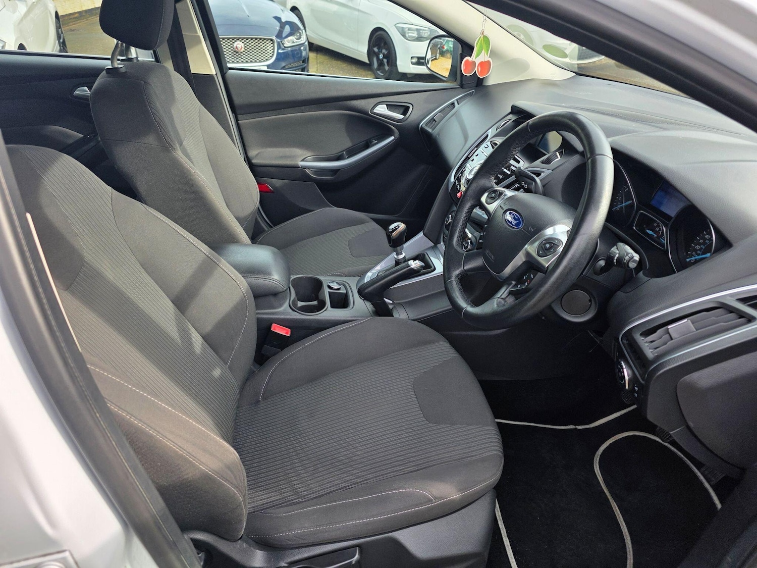 Used Ford Focus 2012 for sale - 77639389: Photo 15