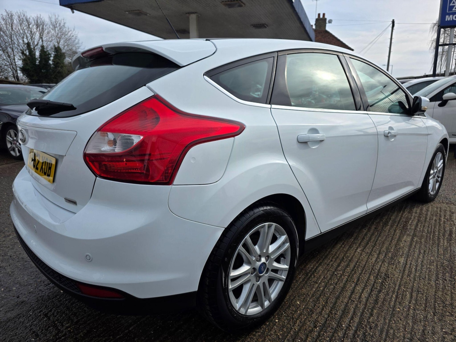 Used Ford Focus 2012 for sale - 77639389: Photo 9