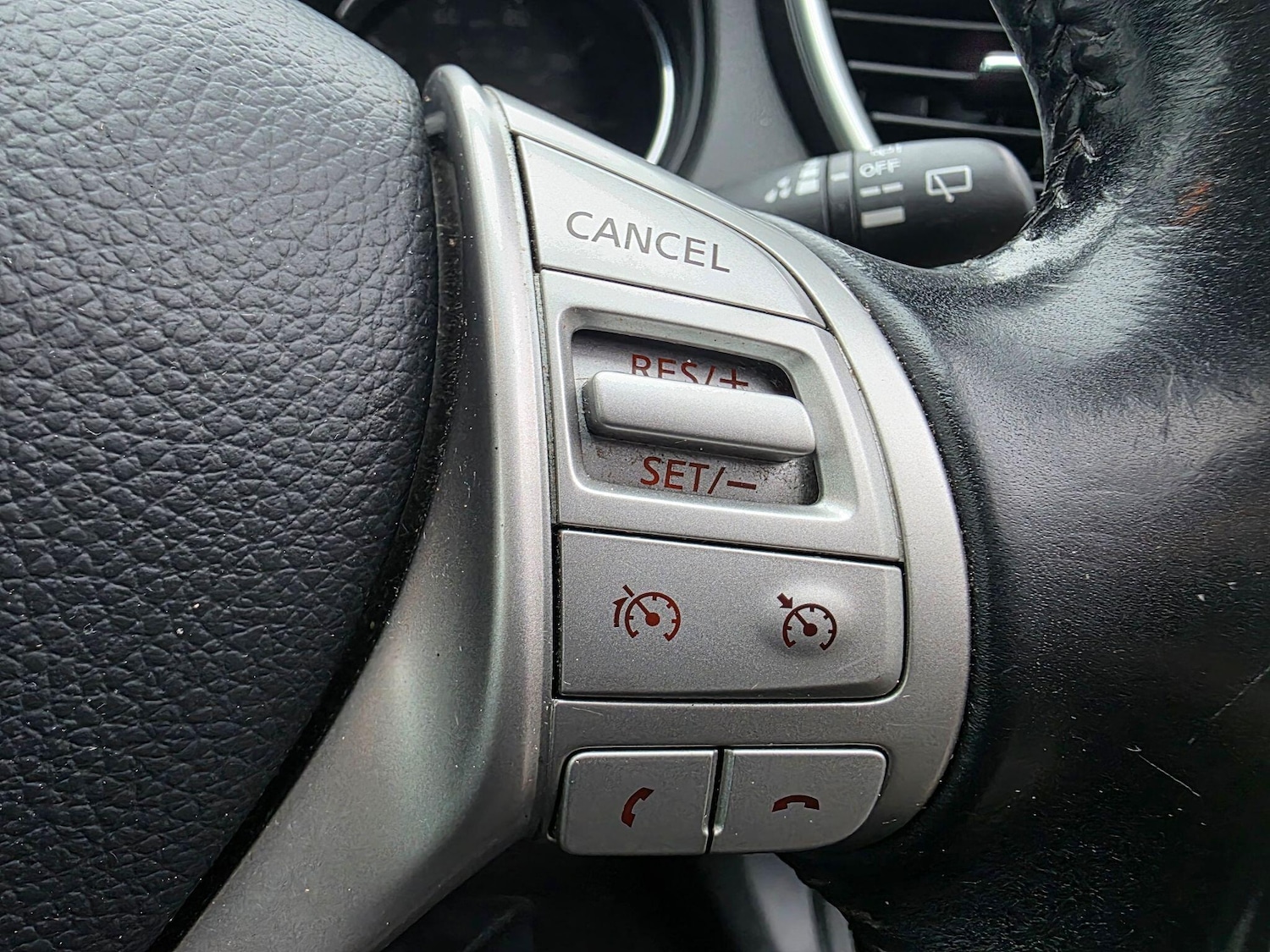 Used Nissan Qashqai 2017 for sale - 77639378: Photo 13