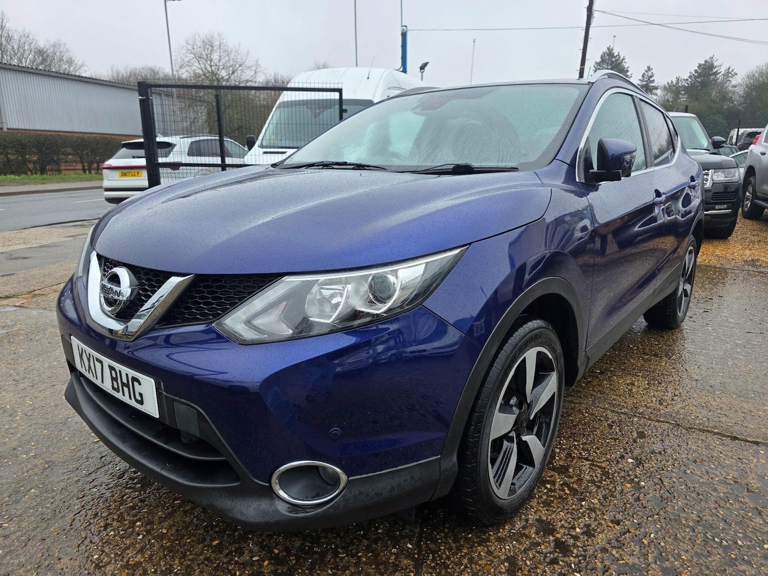 Used Nissan Qashqai 2017 for sale - 77639378: Photo 3