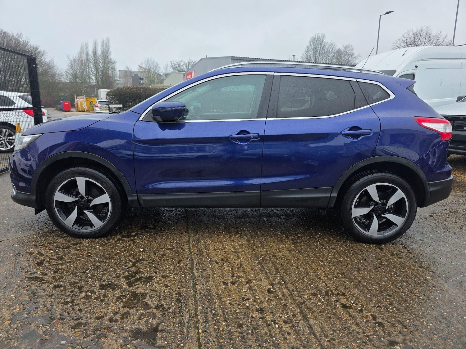 Used Nissan Qashqai 2017 for sale - 77639378: Photo 5