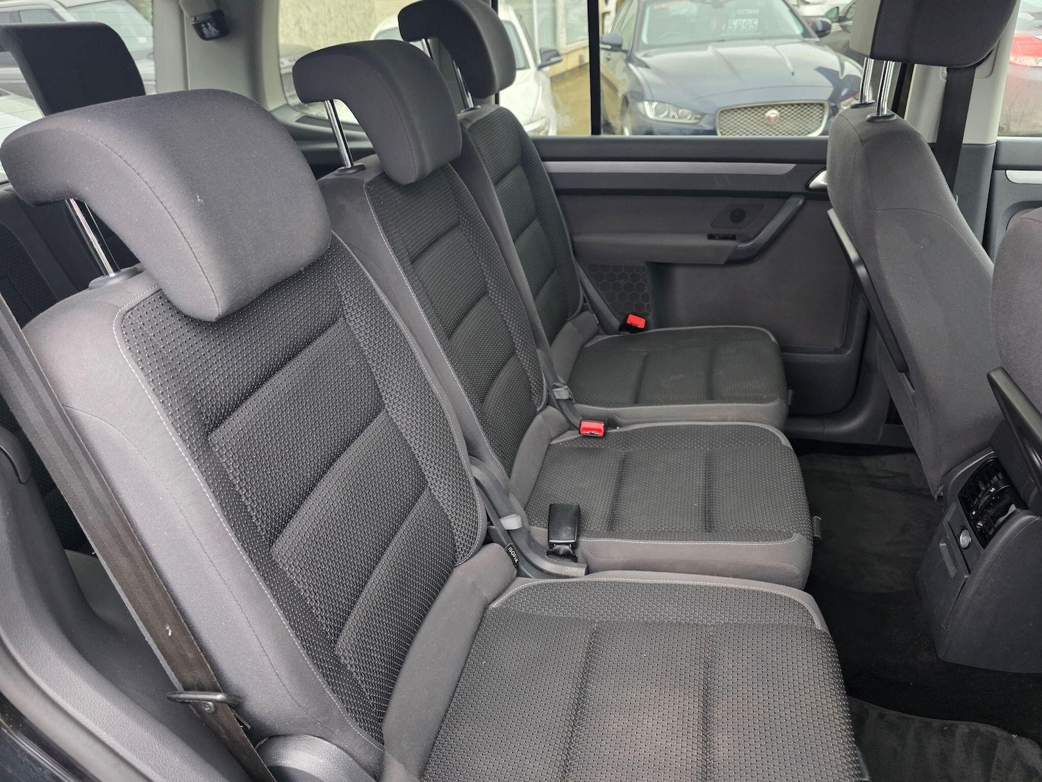 Used Volkswagen Touran 2014 for sale - 77793062: Photo 17