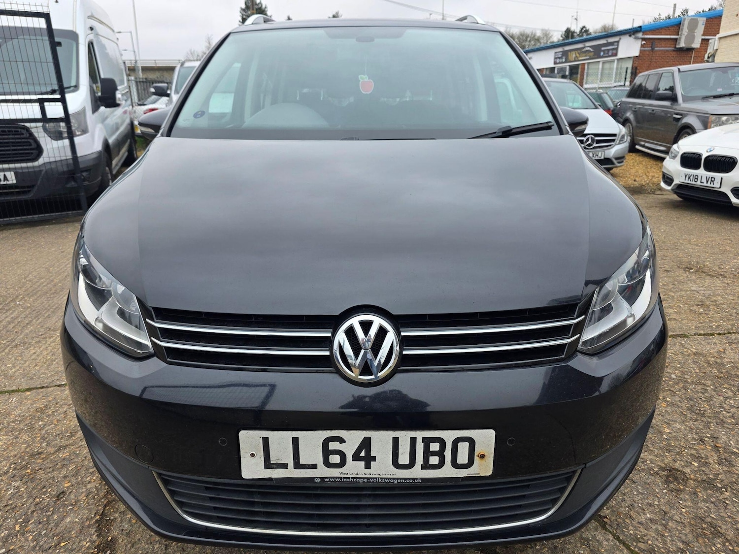 Used Volkswagen Touran 2014 for sale - 77793062: Photo 3