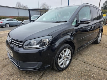 Used Volkswagen Touran 2014 for sale - 77793062: Photo