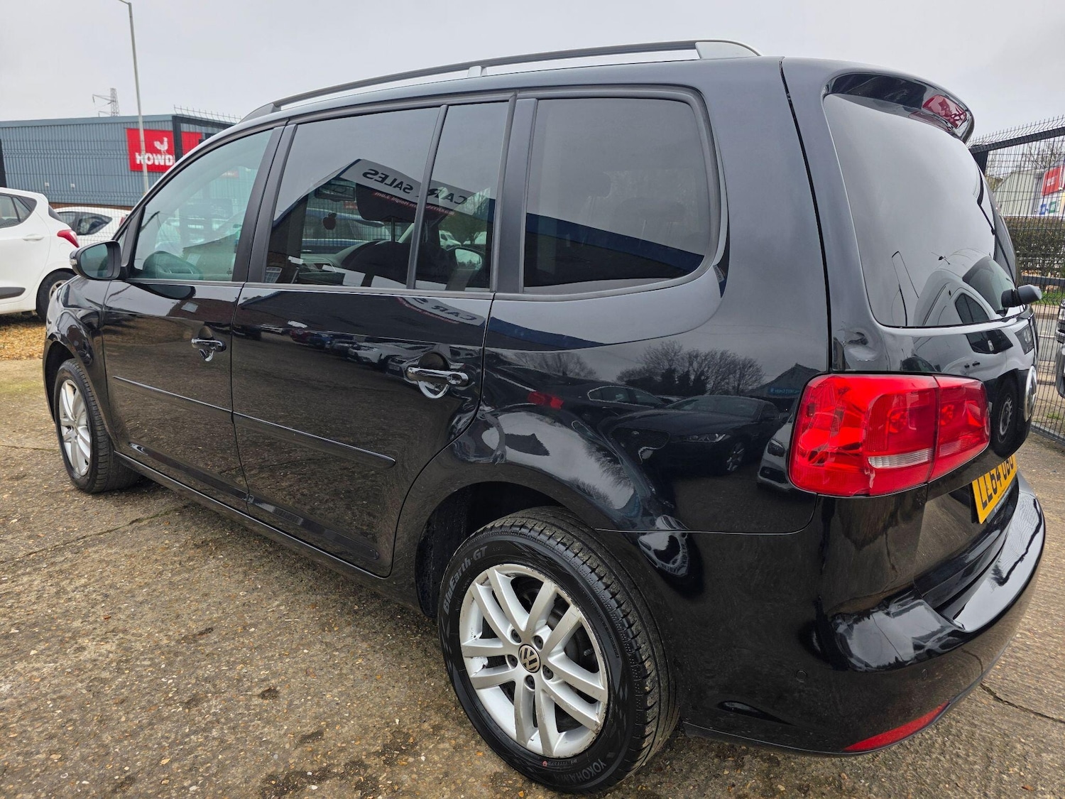 Used Volkswagen Touran 2014 for sale - 77793062: Photo 6