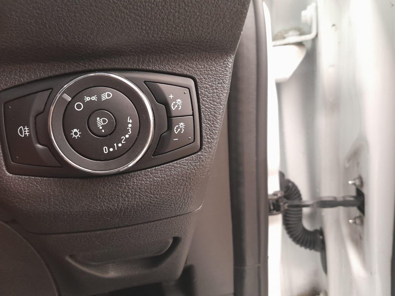 Used Ford Transit Courier for sale - 77639364: Photo 25