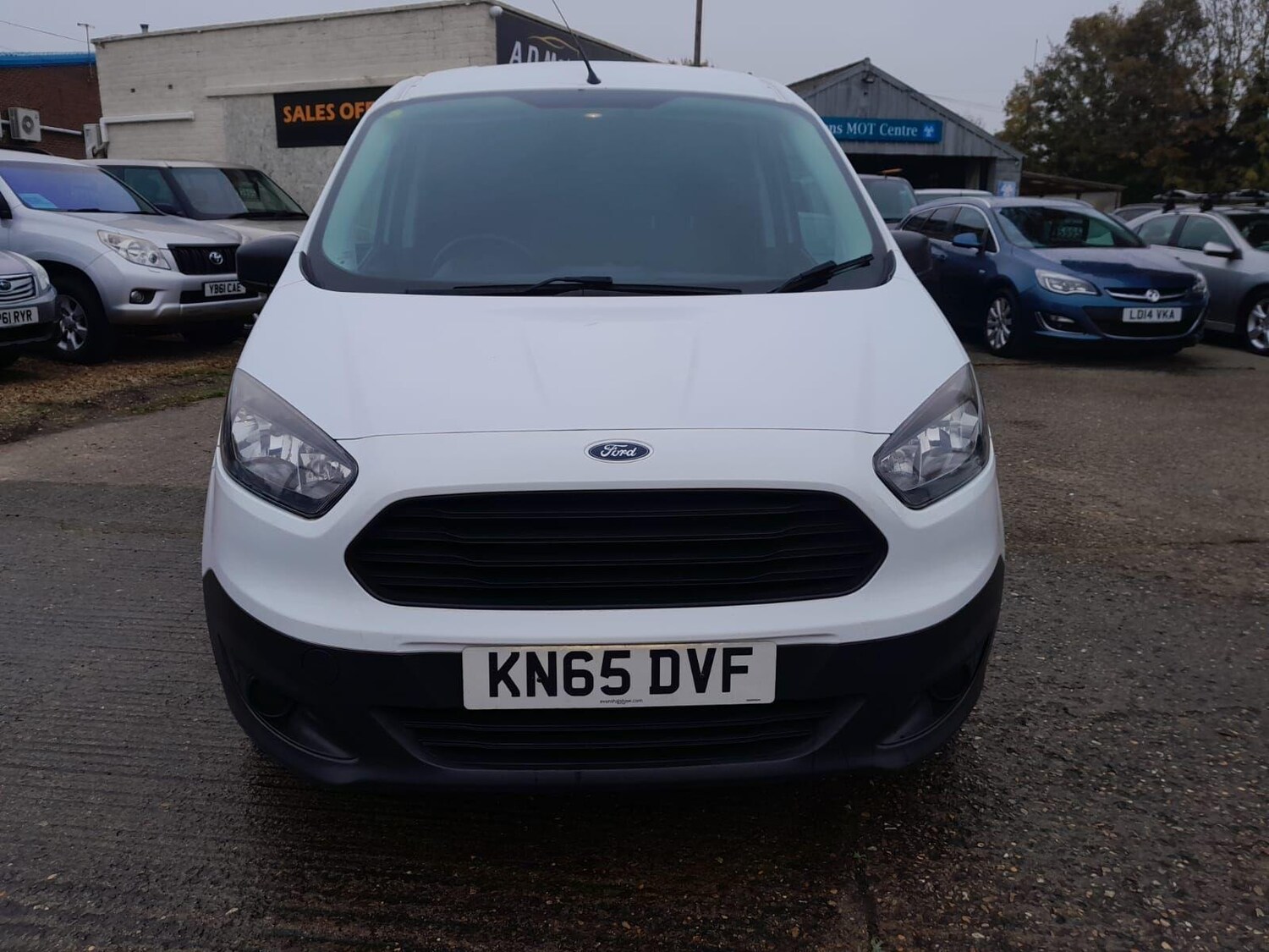 Used Ford Transit Courier for sale - 77639364: Photo 4