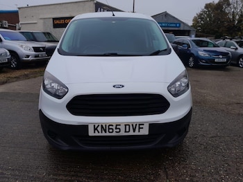 Used Ford Transit Courier 2015 for sale - 77639364: Photo