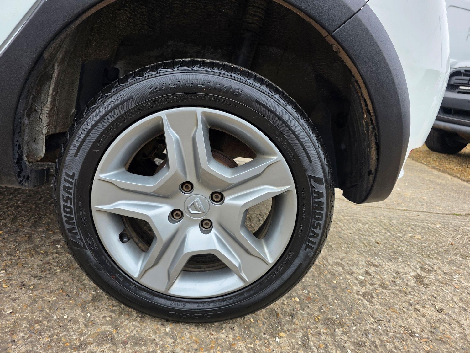 Used Dacia Sandero Stepway 2017 for sale - 77782101: Photo 13