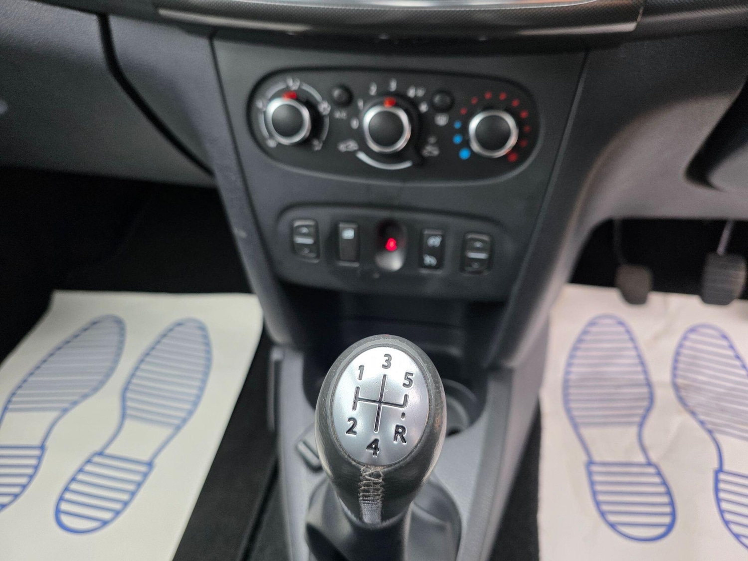 Used Dacia Sandero Stepway 2017 for sale - 77782101: Photo 21