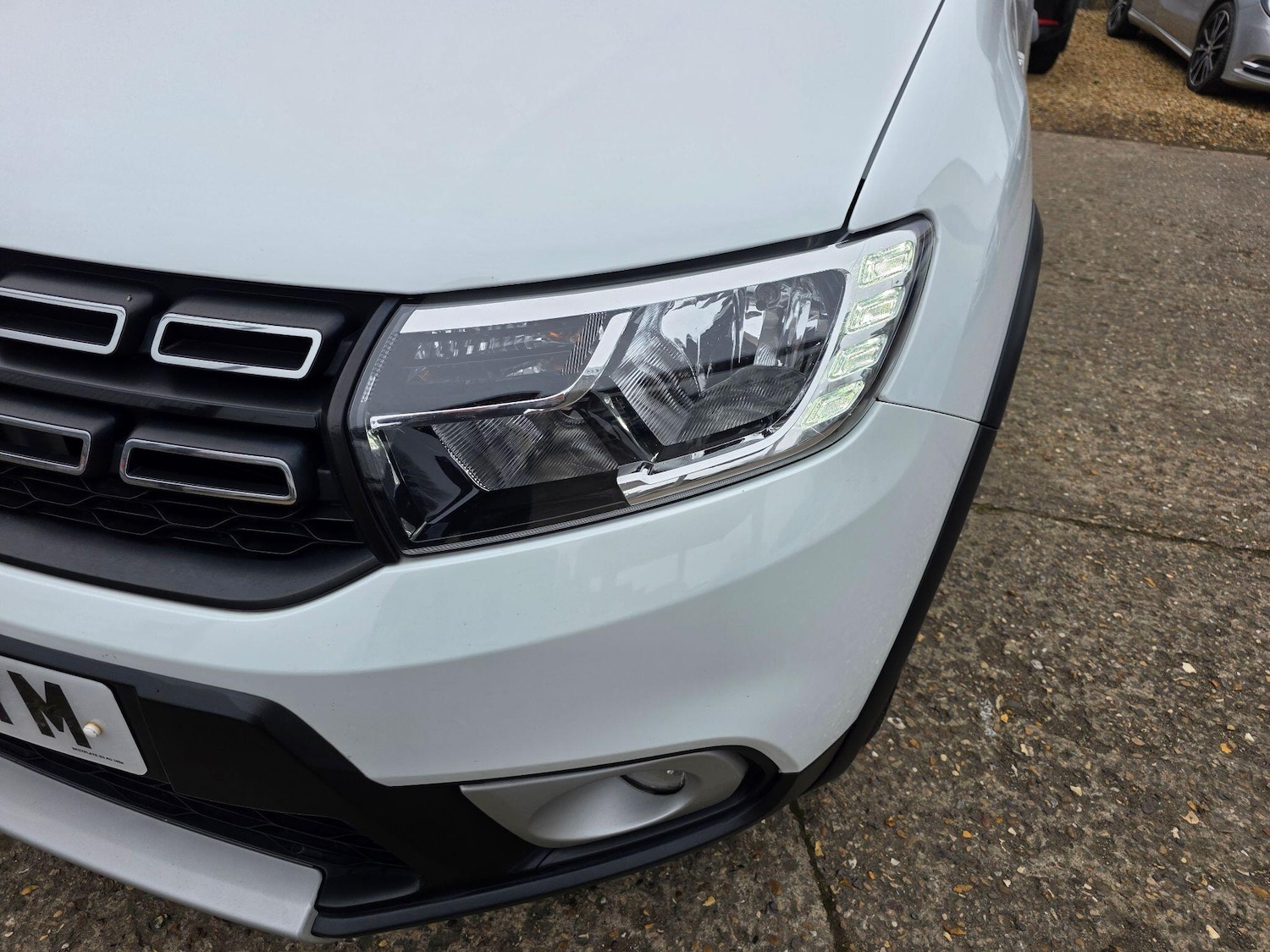 Used Dacia Sandero Stepway 2017 for sale - 77782101: Photo 4