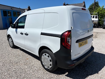 Used Renault Kangoo 2023 for sale - 78865478: Photo