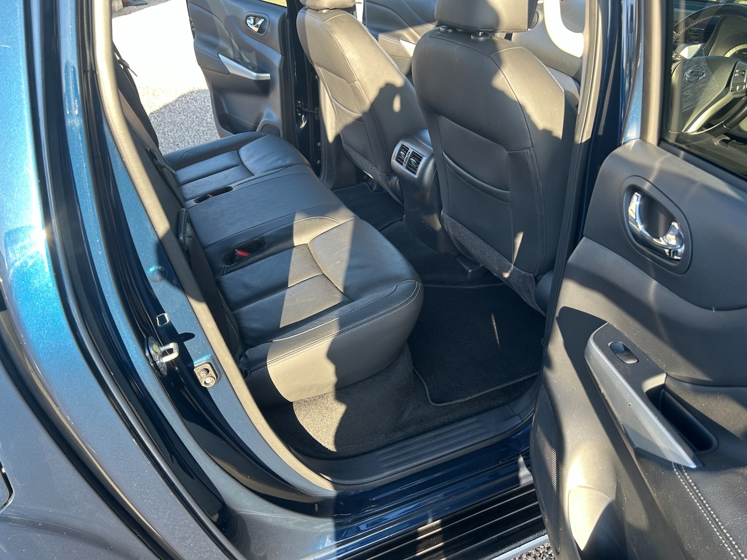 Used Nissan Navara 2021 for sale - 76713462: Photo 10