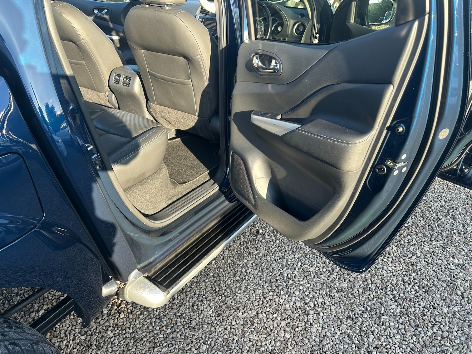 Used Nissan Navara 2021 for sale - 76713462: Photo 11