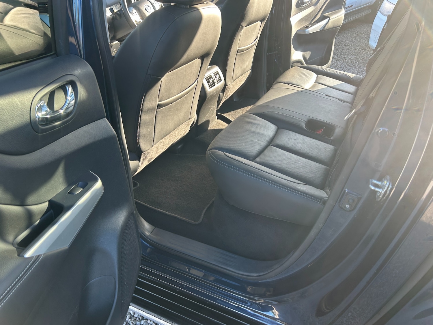 Used Nissan Navara 2021 for sale - 76713462: Photo 12