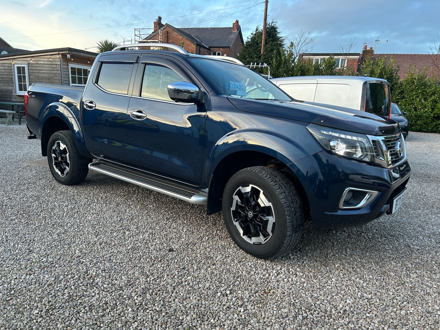 Used Nissan Navara 2021 for sale - 76713462: Photo 2
