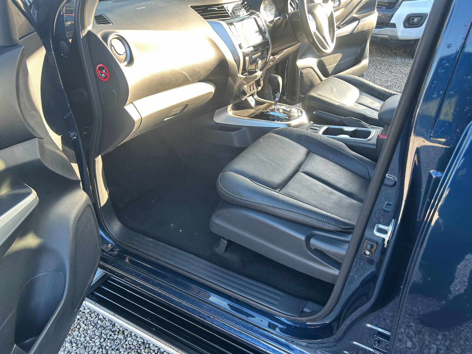 Used Nissan Navara 2021 for sale - 76713462: Photo 9