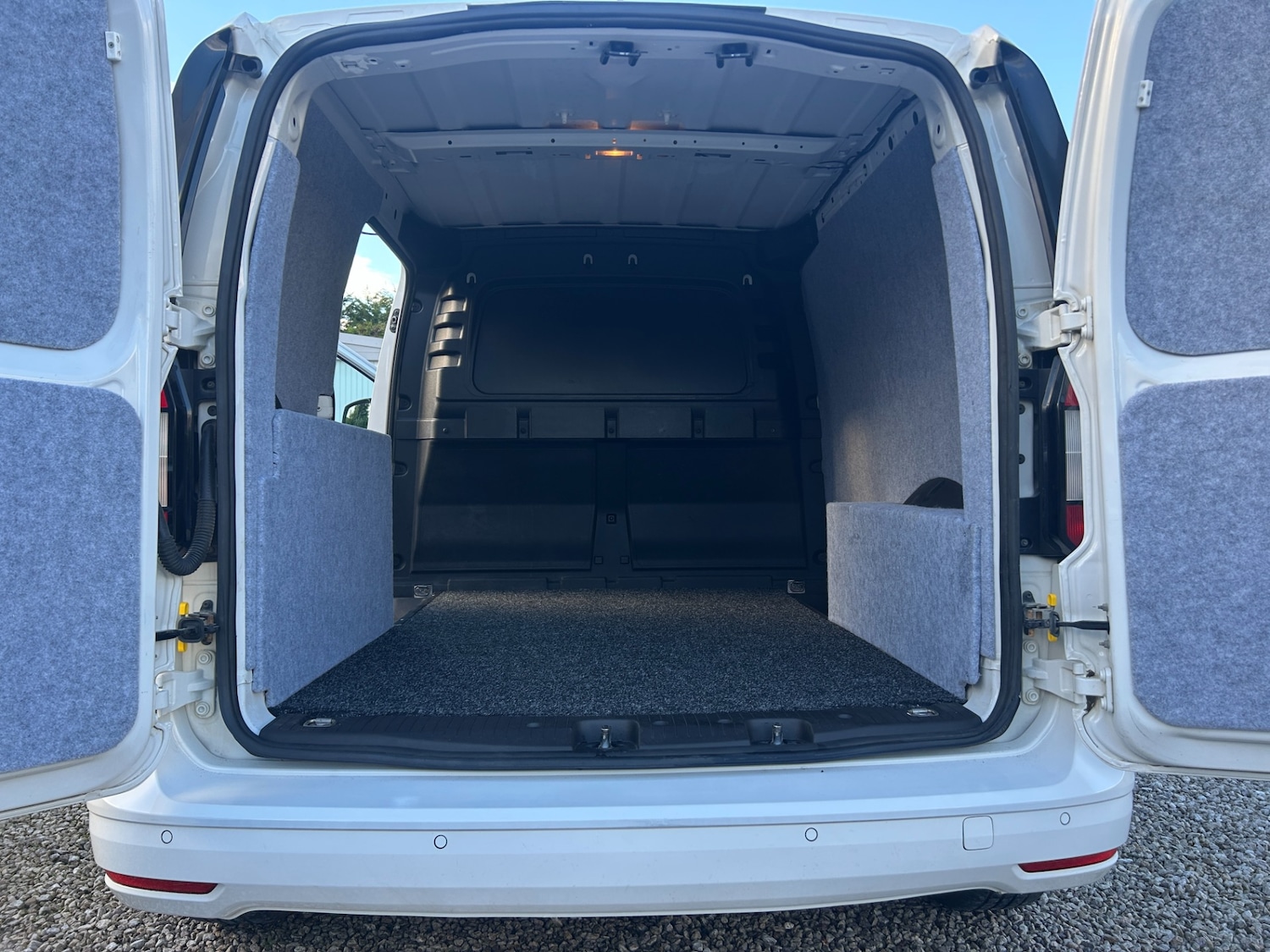 Used Volkswagen Caddy 2021 for sale - 76627408: Photo 8