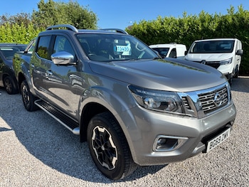 Used Nissan Navara 2019 for sale - 79282652: Photo