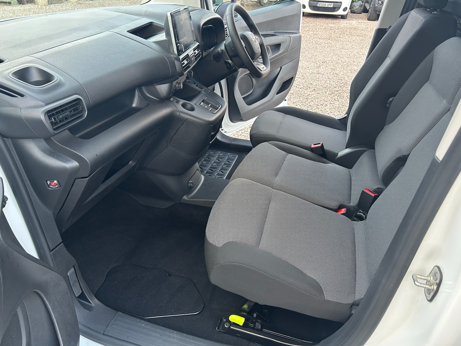 Used Toyota ProAce 2022 for sale - 76884790: Photo 10