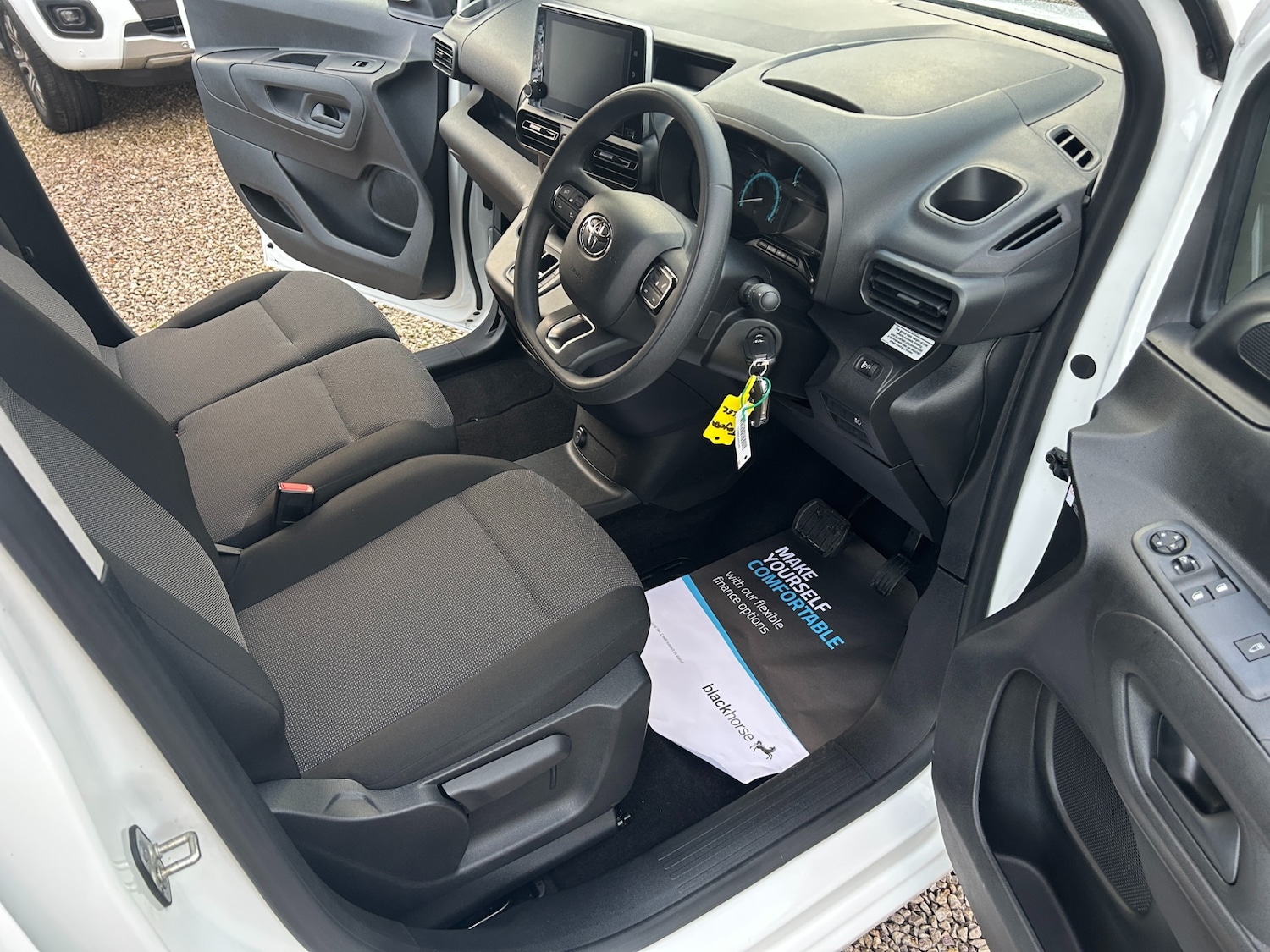 Used Toyota ProAce 2022 for sale - 76884790: Photo 13