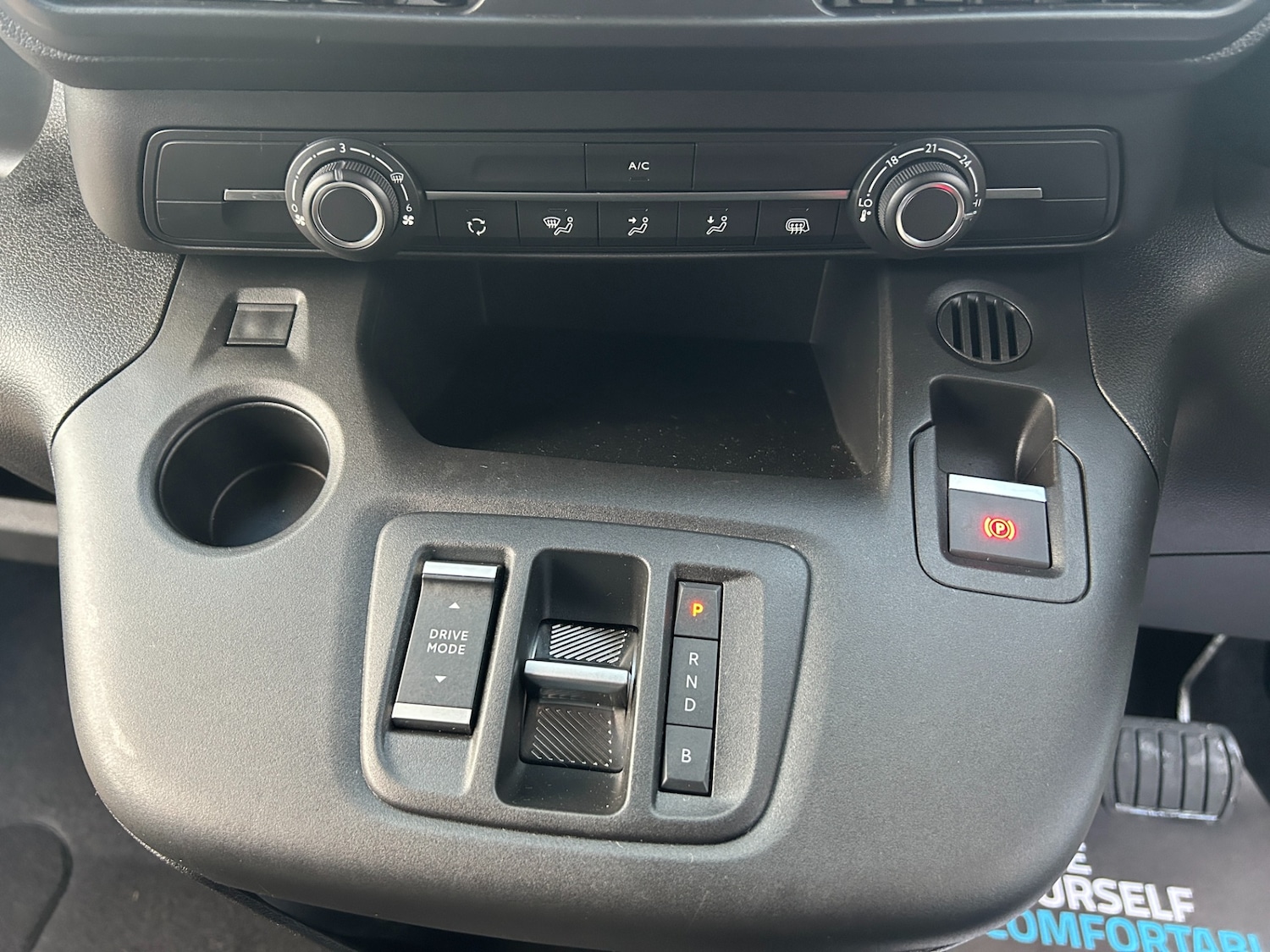 Used Toyota ProAce 2022 for sale - 76884790: Photo 16