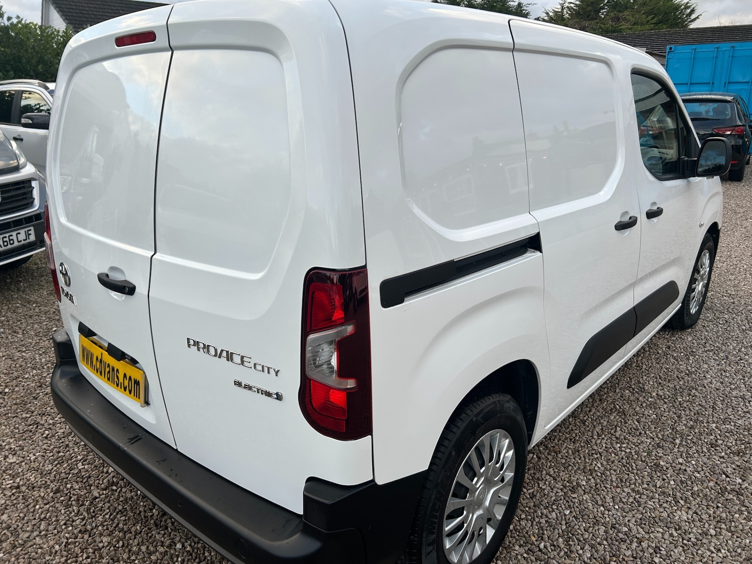 Used Toyota ProAce 2022 for sale - 76884790: Photo 24