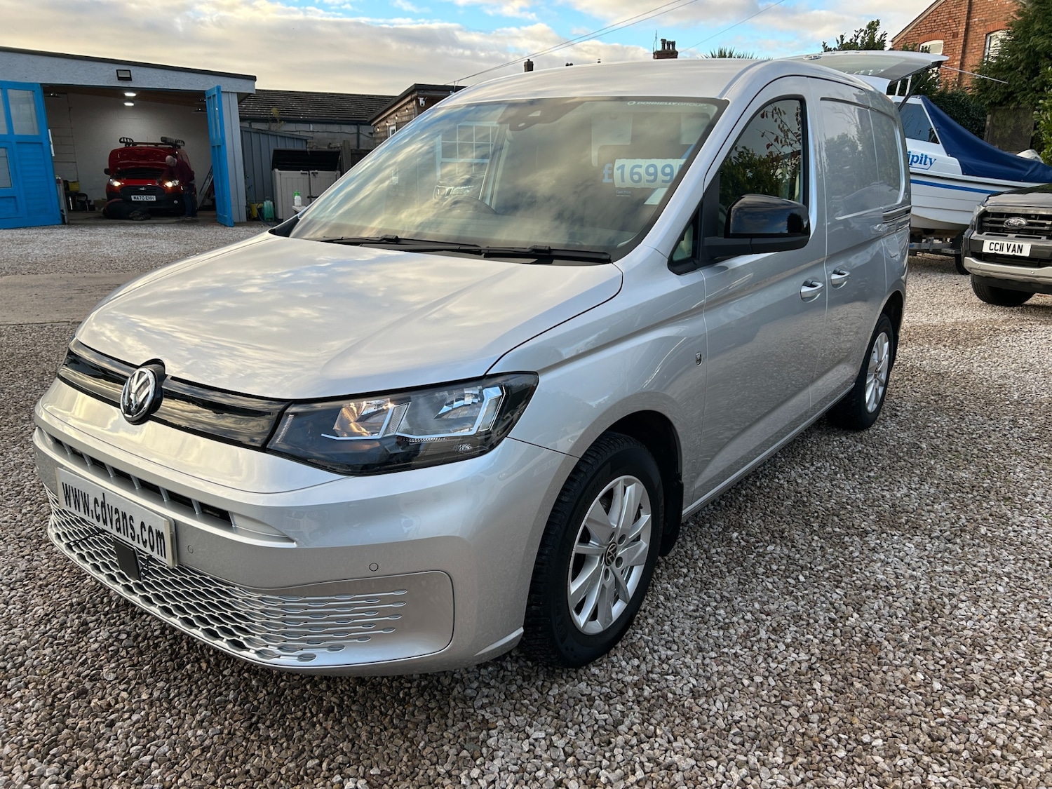 Used Volkswagen Caddy 2023 for sale - 76497205: Photo 2