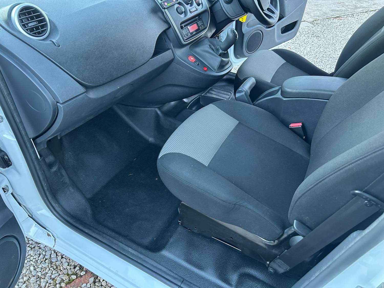 Used Renault Kangoo 2018 for sale - 76951449: Photo 9